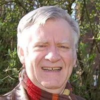 Retrato de  Tony Crilly