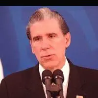 Retrato de Julio Frenk