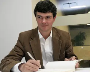 Retrato de Enrique Serrano