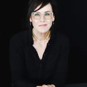 Retrato de  Hrund Gunnsteinsdóttir