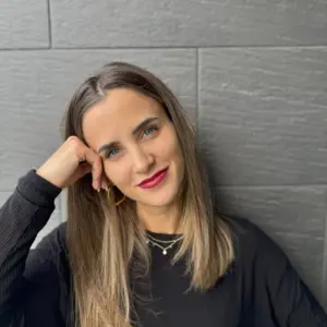 Retrato de Ester Barranco Flores (@laovejanegra.psicologia)