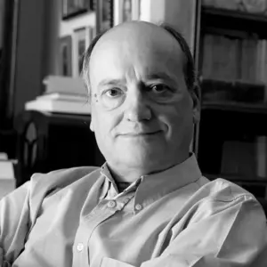 Retrato de Gustavo Martín Garzo