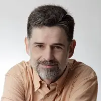 Retrato de Carlos González