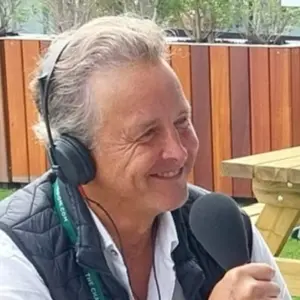 Retrato de  Christopher Clarey