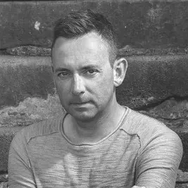 Retrato de Ragnar Jónasson