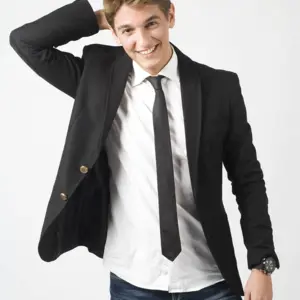 Retrato de  Xavi Martínez