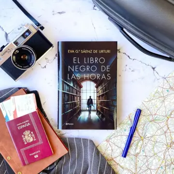 Imagen extra El Libro Negro de las Horas 2