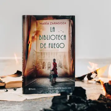 Imagen extra La biblioteca de fuego 0