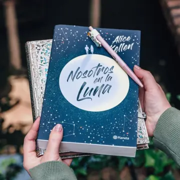 Imagen extra Nosotros en la luna. Tapa dura 1
