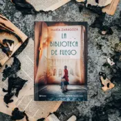 Portada La biblioteca de fuego 1