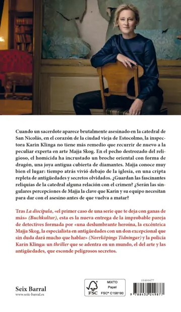 Contraportada La novicia