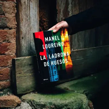 Imagen extra La ladrona de huesos 0