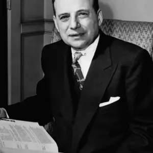 Retrato de  Benjamin Graham