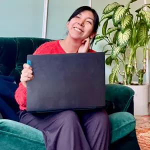 Retrato de  MIRI L. LEE