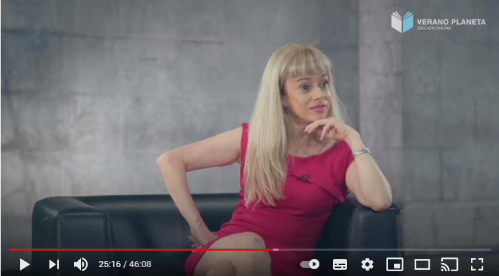 Florencia Canale charla sobre su libro "La Libertina" en Verano Planeta 2021 [AR]